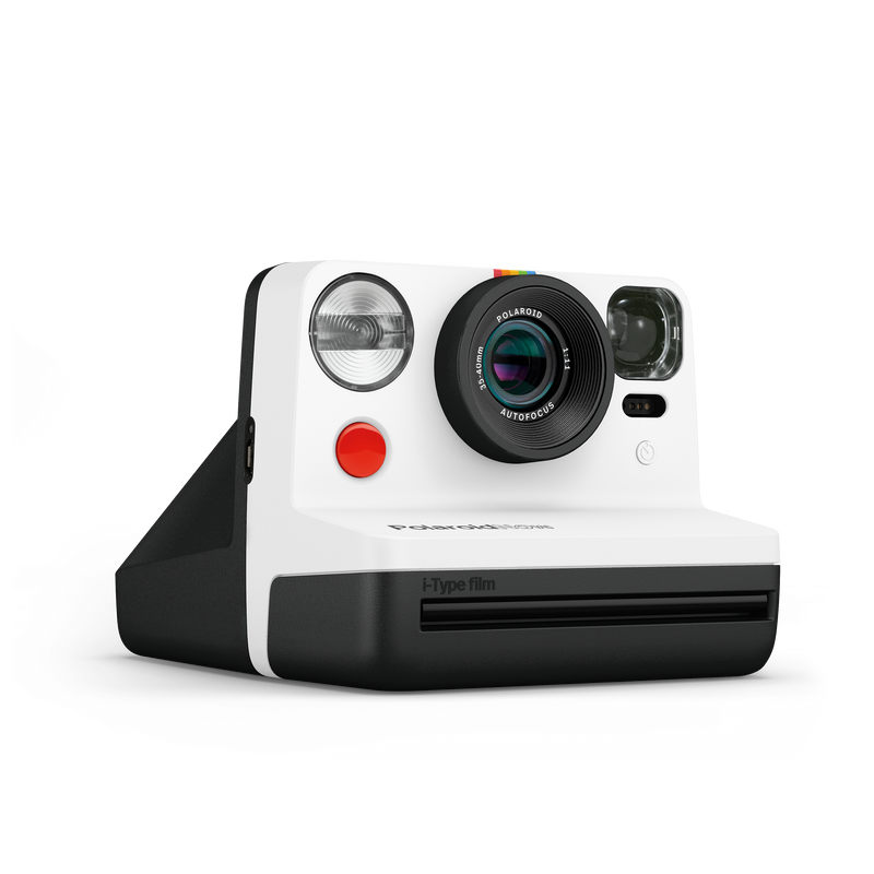 Polaroid Now Starter Kit II (Polaroid Now Camera + i-Type Colour Film + Rainbow Strap)